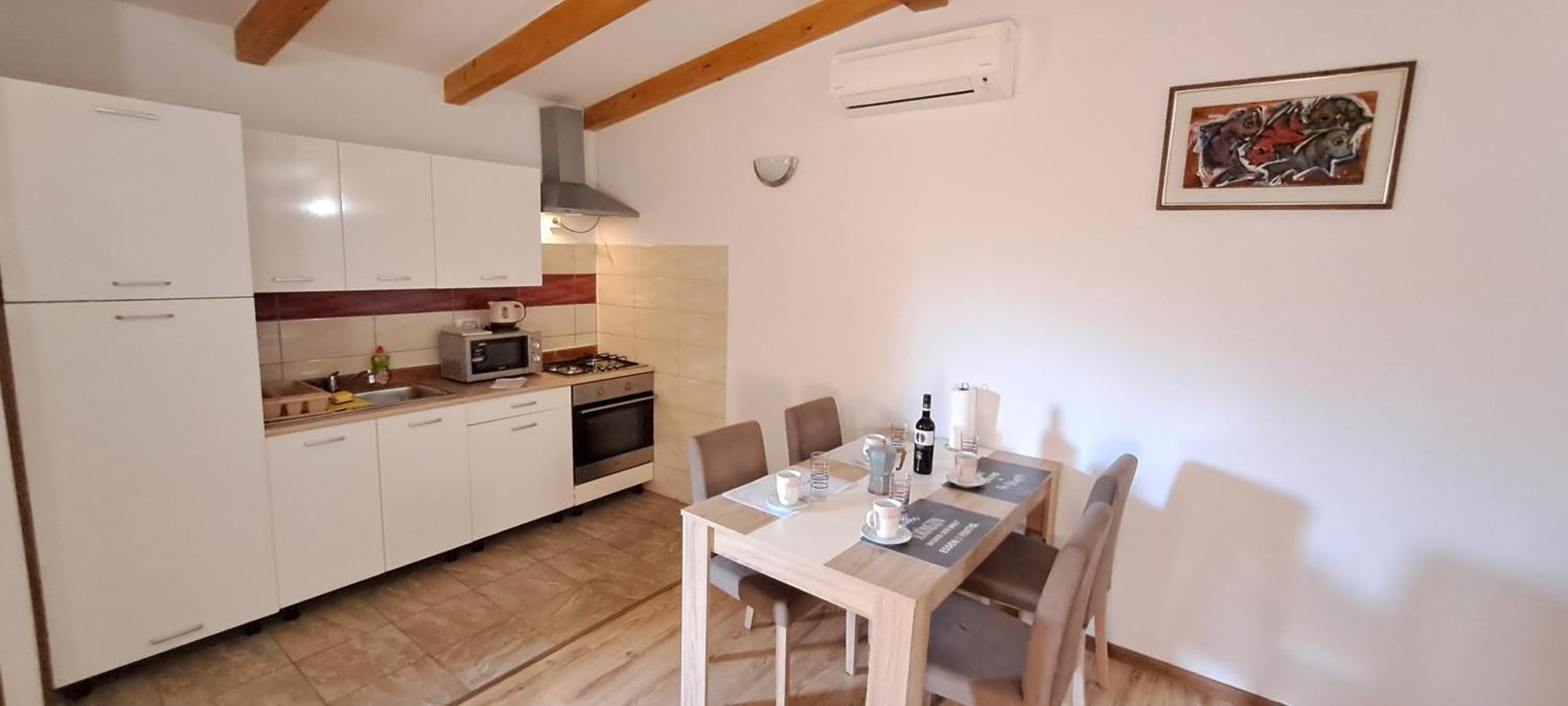 Holiday Houses Marta โรวีน ภายนอก รูปภาพ